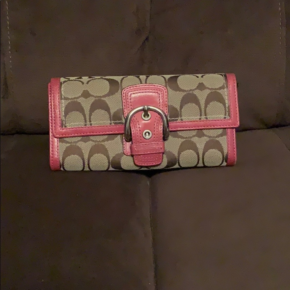 Authorities Tan and Pink Wallet